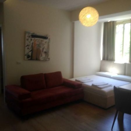 Deluxe Sea Apartment Vlore Bagian luar foto