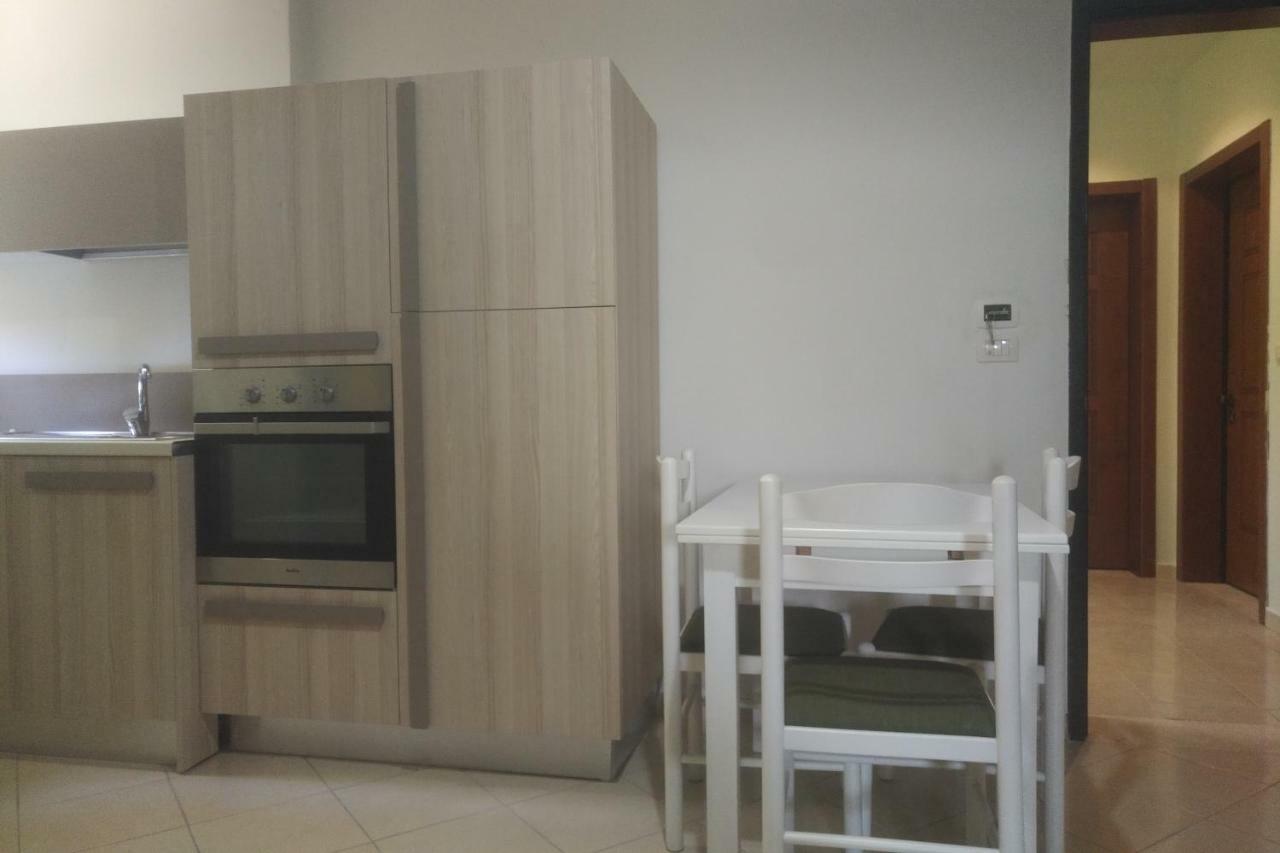 Deluxe Sea Apartment Vlore Bagian luar foto