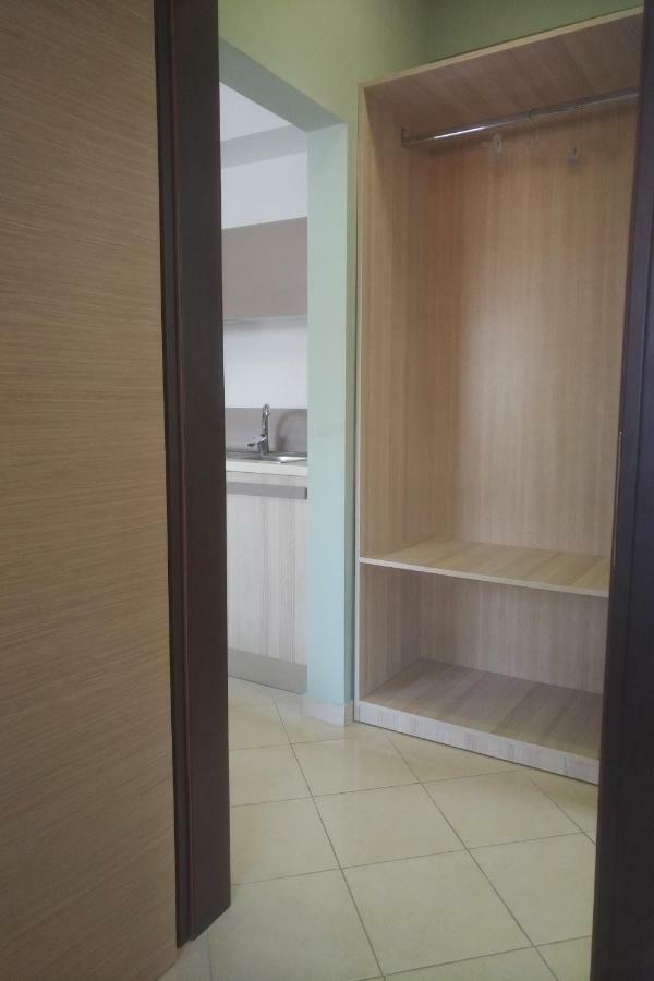 Deluxe Sea Apartment Vlore Bagian luar foto
