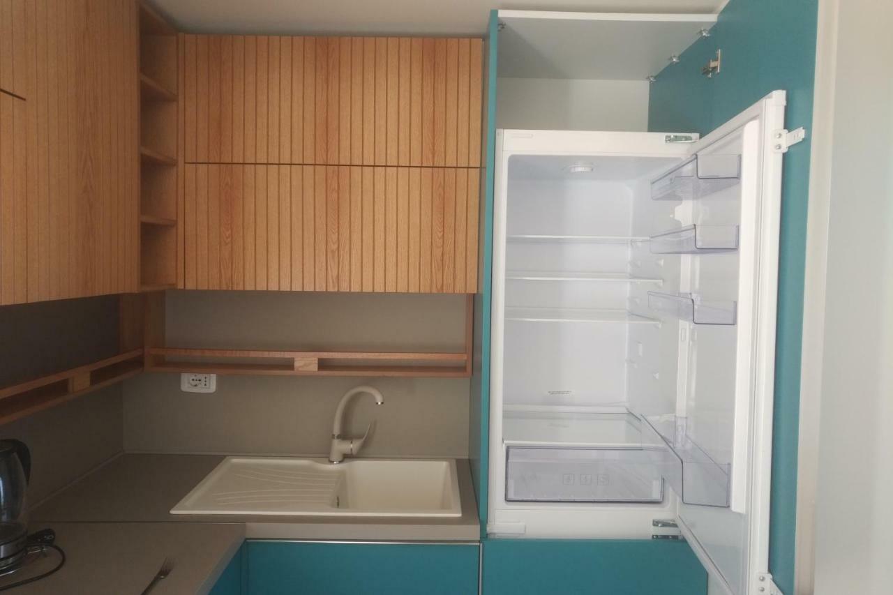 Deluxe Sea Apartment Vlore Bagian luar foto